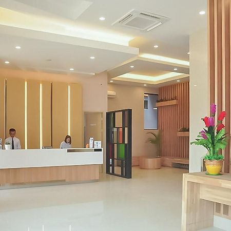 Hotel Mutiara Mitra Reddoorz Padangsidimpuan Extérieur photo