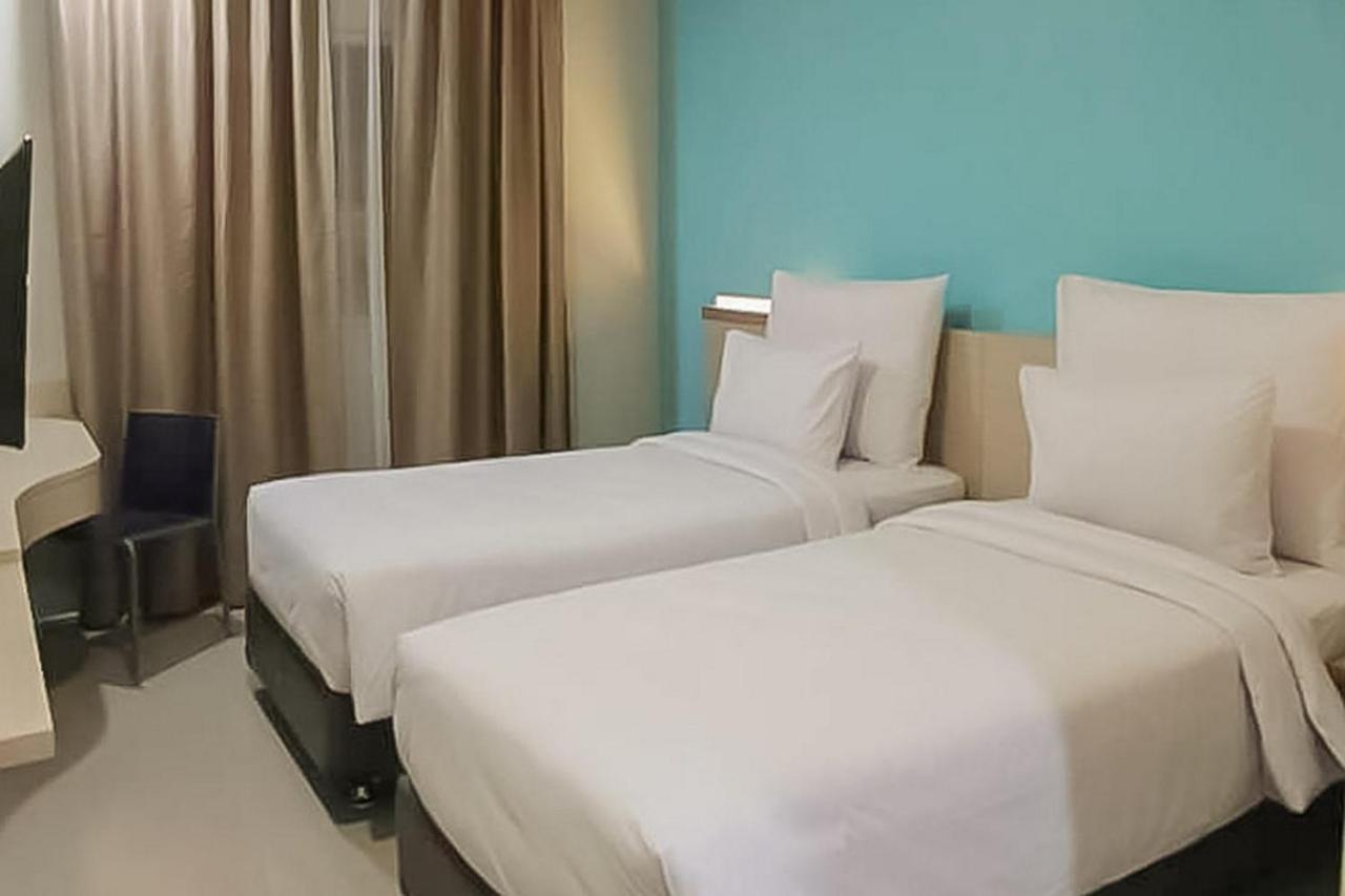Hotel Mutiara Mitra Reddoorz Padangsidimpuan Extérieur photo