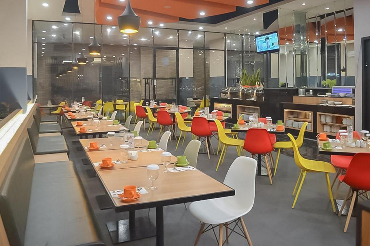 Hotel Mutiara Mitra Reddoorz Padangsidimpuan Extérieur photo