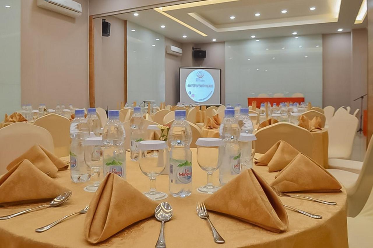 Hotel Mutiara Mitra Reddoorz Padangsidimpuan Extérieur photo