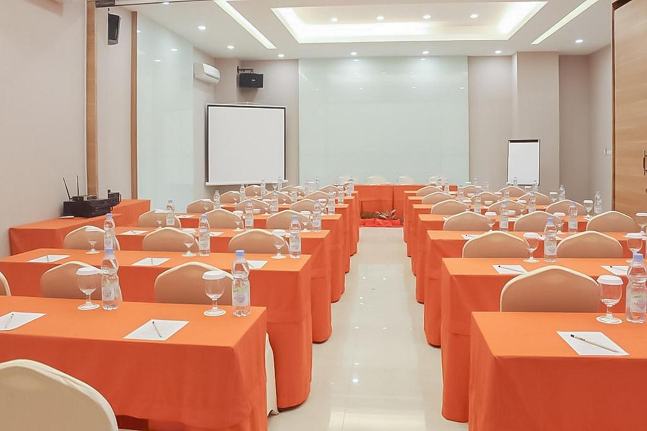 Hotel Mutiara Mitra Reddoorz Padangsidimpuan Extérieur photo